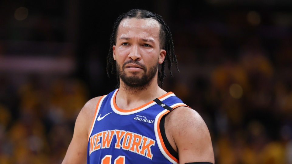 他带着膝伤, ZQqE 他带着膝伤, ZQqE