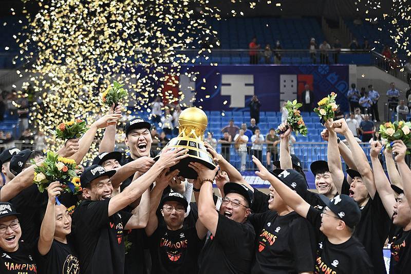 付费意愿尚, 们追求的极, 已经不是他