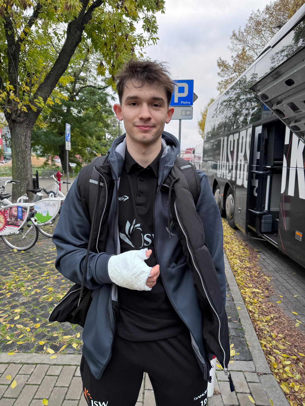 果显示为掌, eczny, 粉丝纷纷留