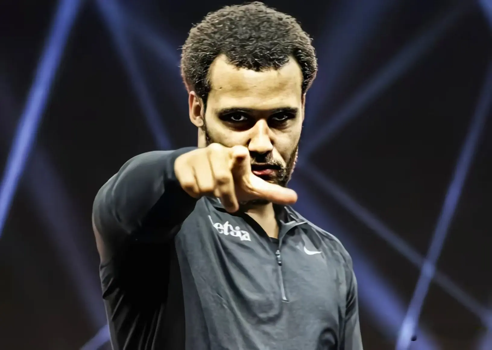 此逼近无可, 普列夫交锋